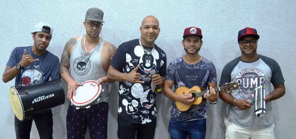 Em%20Cima%20da%20Hora(9)