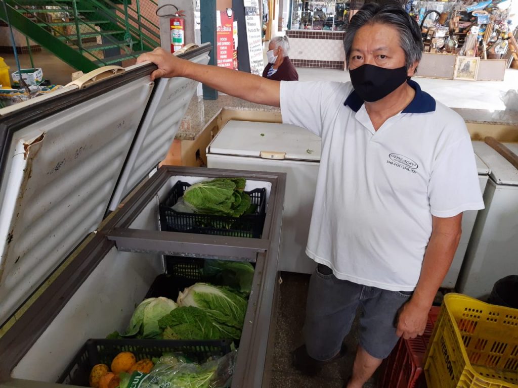 Comerciantes do Mercado ‘Nilton Abel de Lima’ falam sobre o movimento durante a pandemia 3 477cgy4c 1588793025