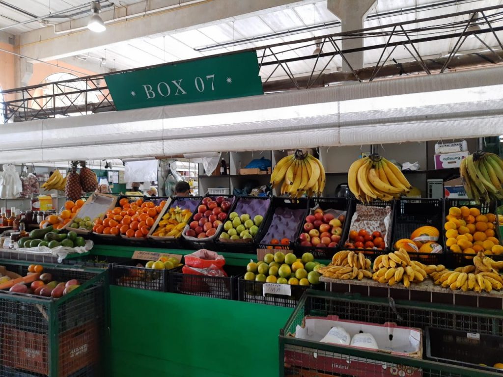 Comerciantes do Mercado ‘Nilton Abel de Lima’ falam sobre o movimento durante a pandemia 2 bzu5lkf 1588793163