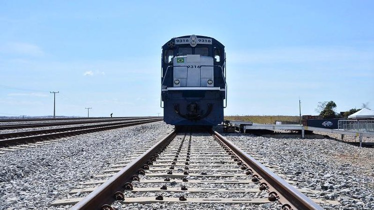 projetos ferroviários