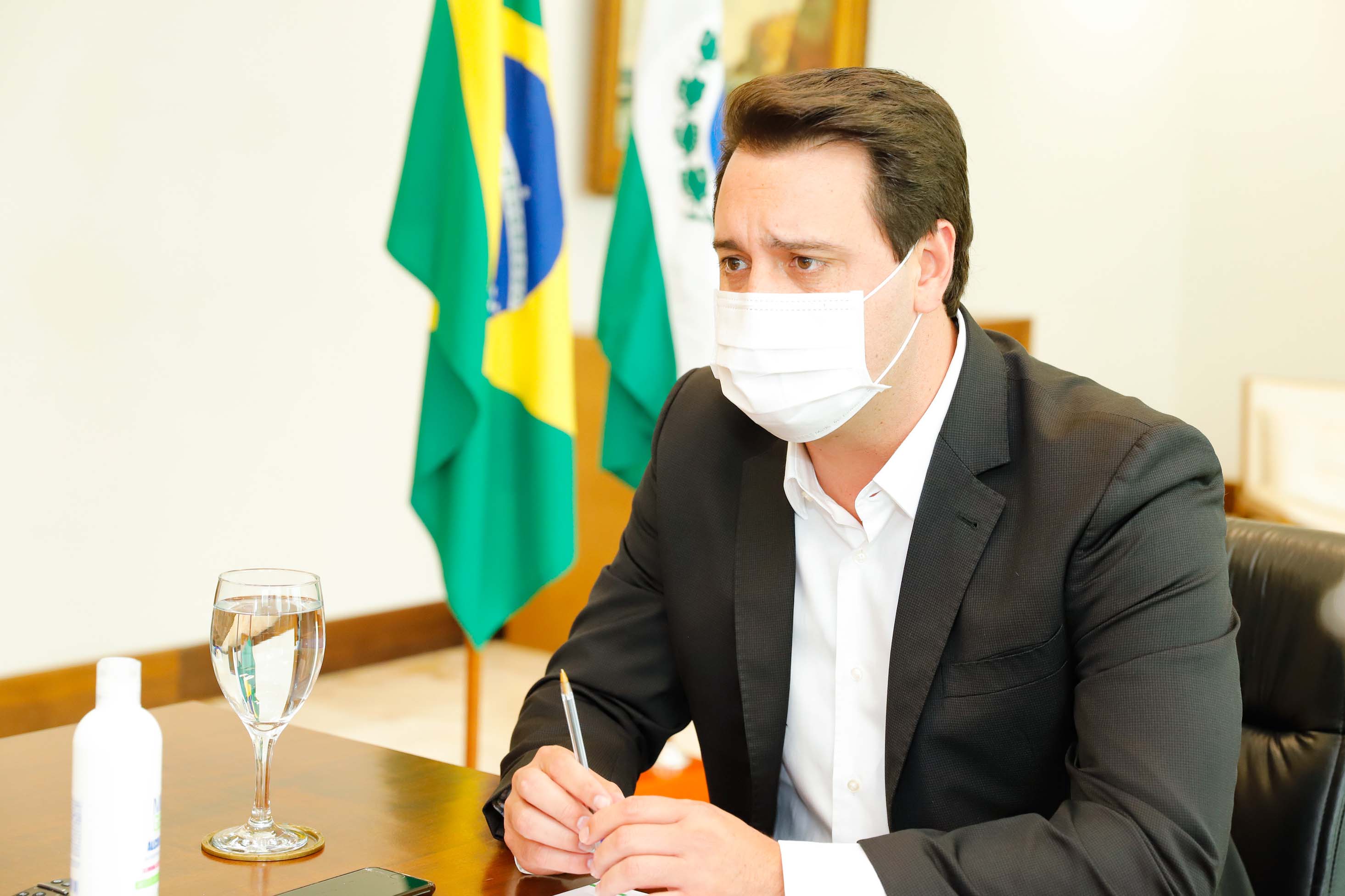Governo do Paraná amplia medidas para conter transmissão do Coronavírus