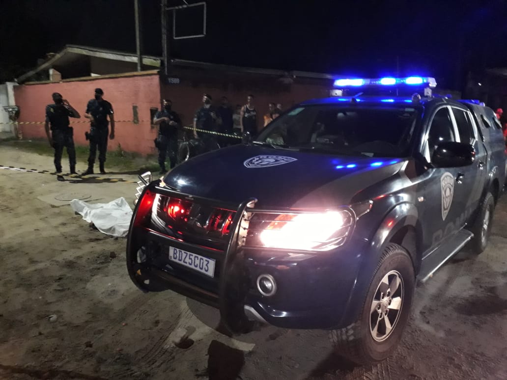 Rapaz é assassinado a tiros na Vila Paranaguá