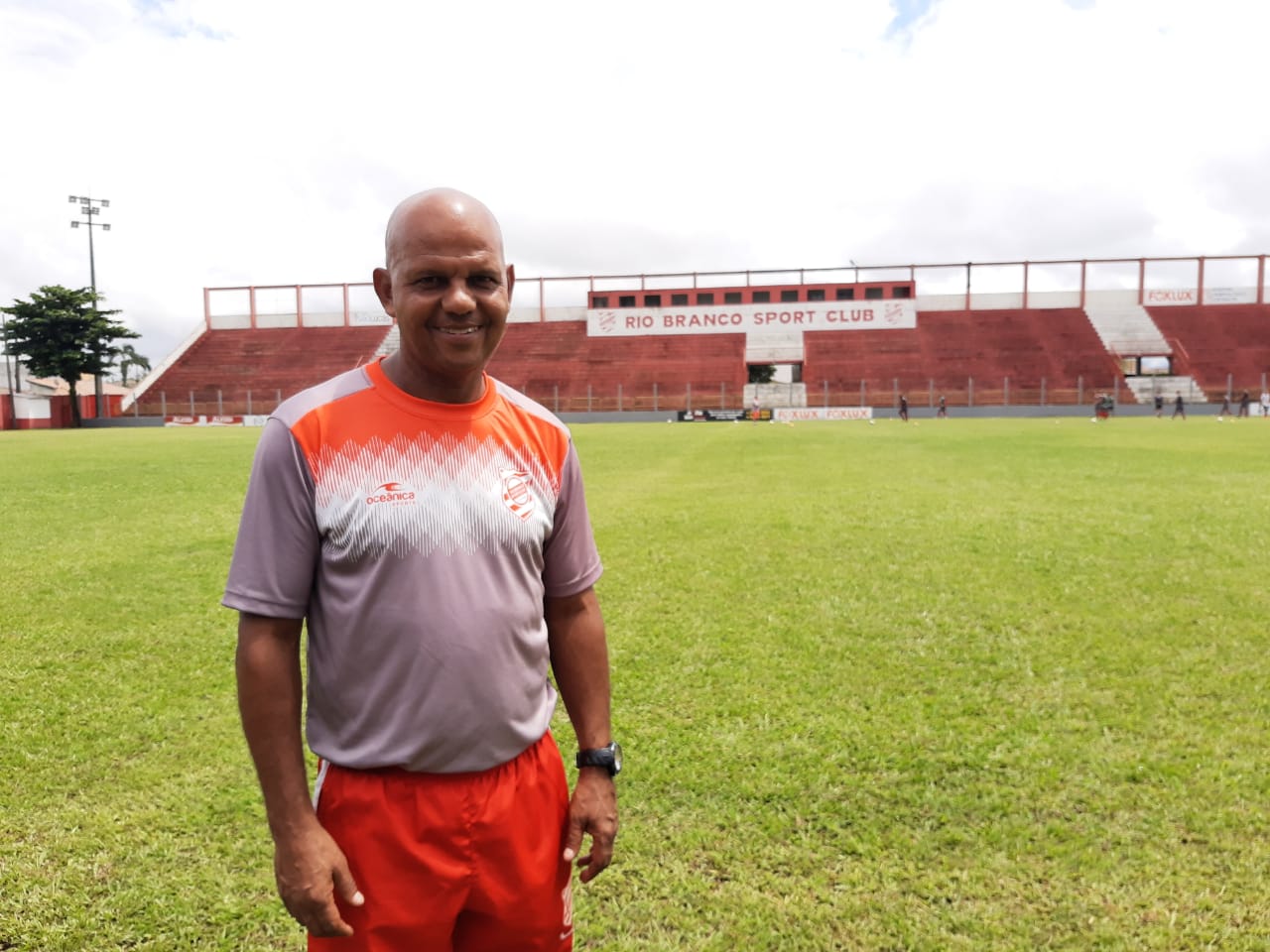 O professor Norberto Lemos, comandante do Leão da Estradinha