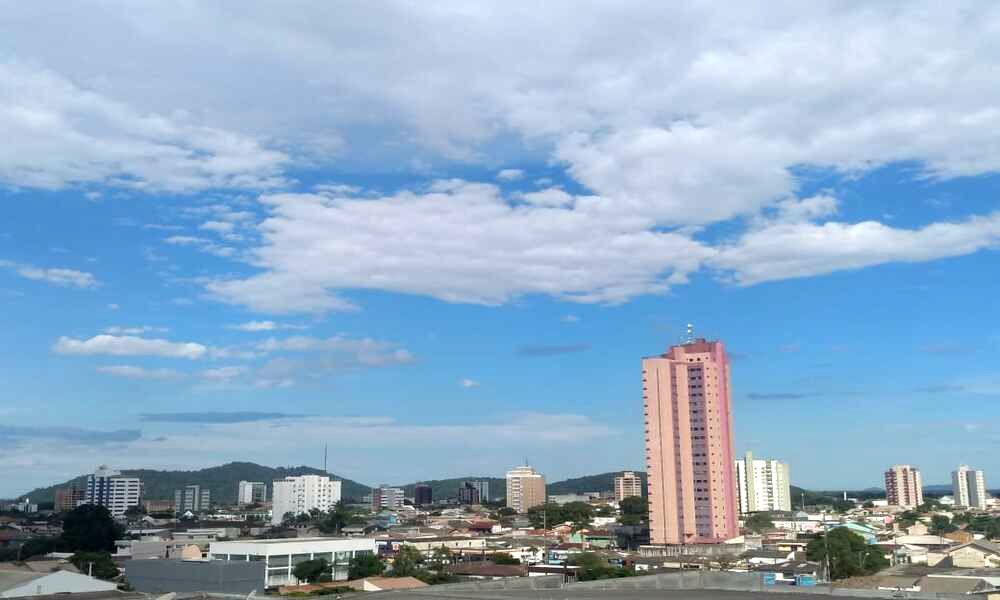 Novo decreto amplia dias para funcionamento do comércio em Paranaguá