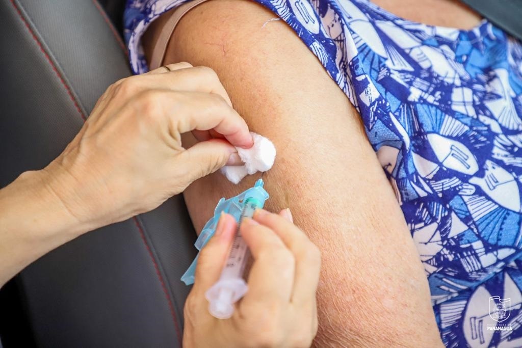 Paranaguá recebe mais 4.630 vacinas para aplicação da segunda dose