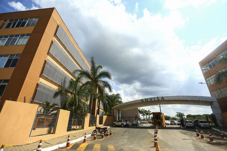Autorização do uso da CoronaVac em crianças e adolescentes está em análise pela Anvisa 2 21y8jude