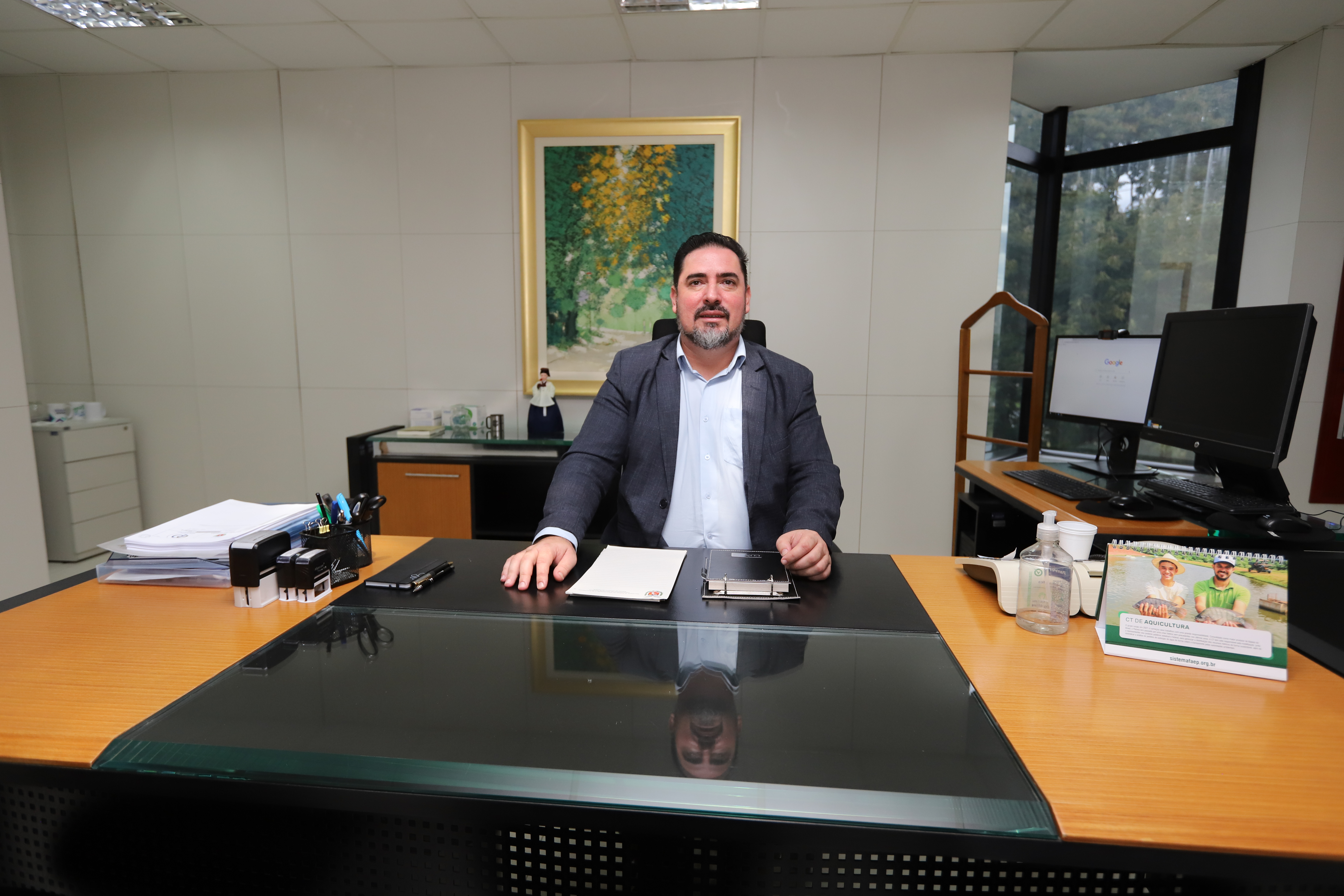 Com presença feminina, governador confirma substituição de seis secretários de Estado 4 9kp8m b