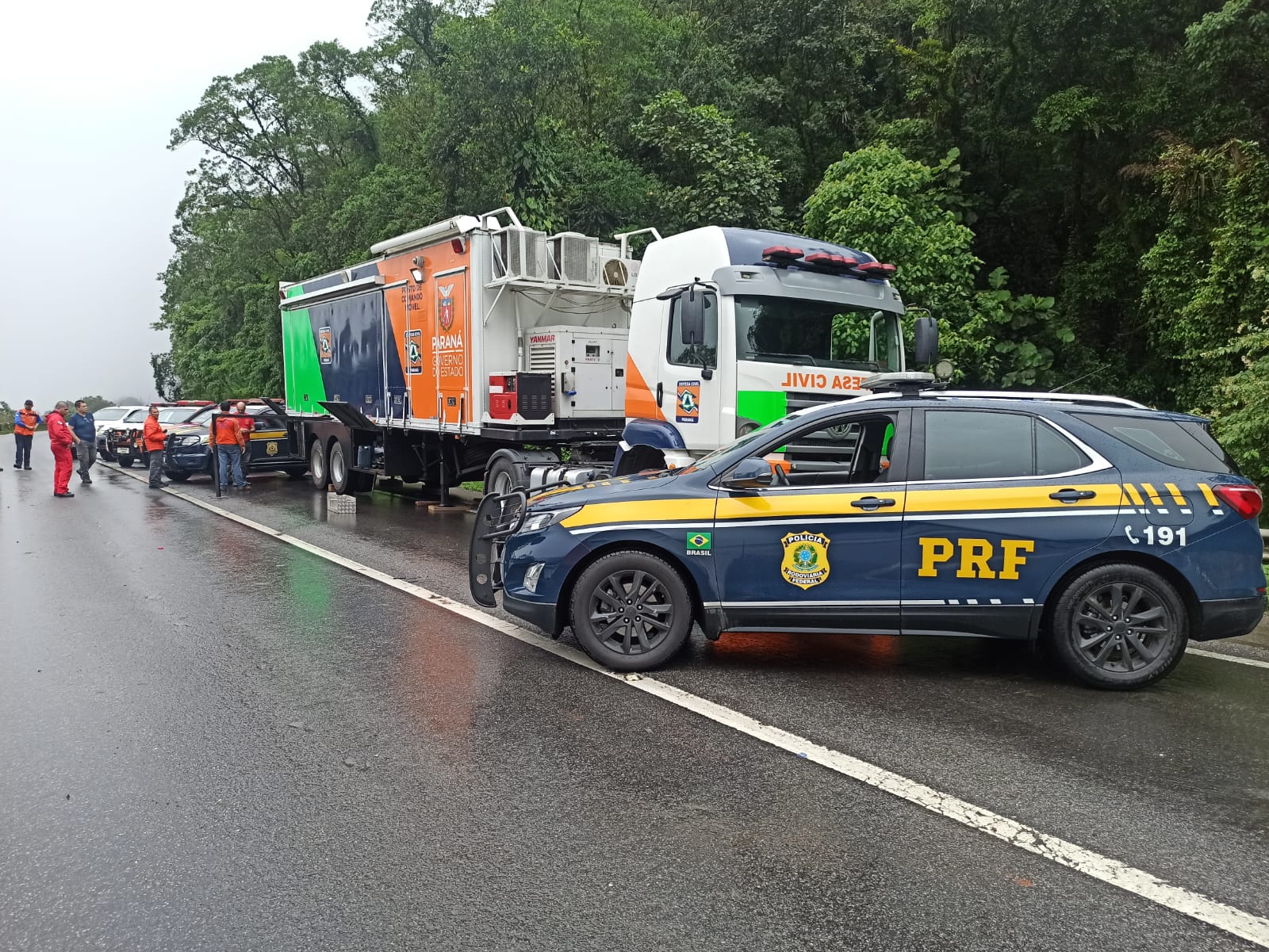 Trecho da BR-277, no sentido litoral, é liberado para o tráfego de veículos