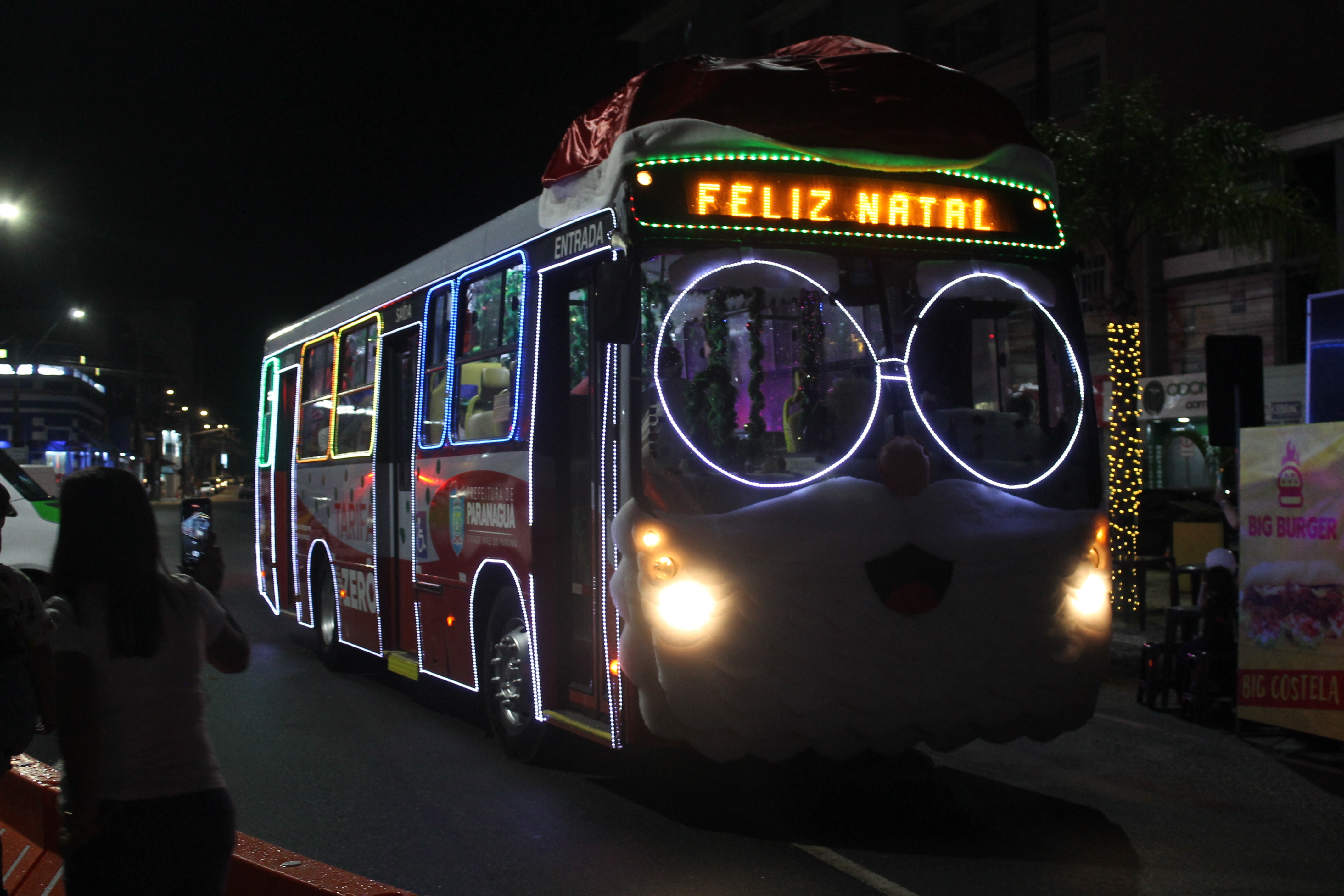 Atrações do “Natal de Esperança” seguirão até sexta-feira em Paranaguá 3
