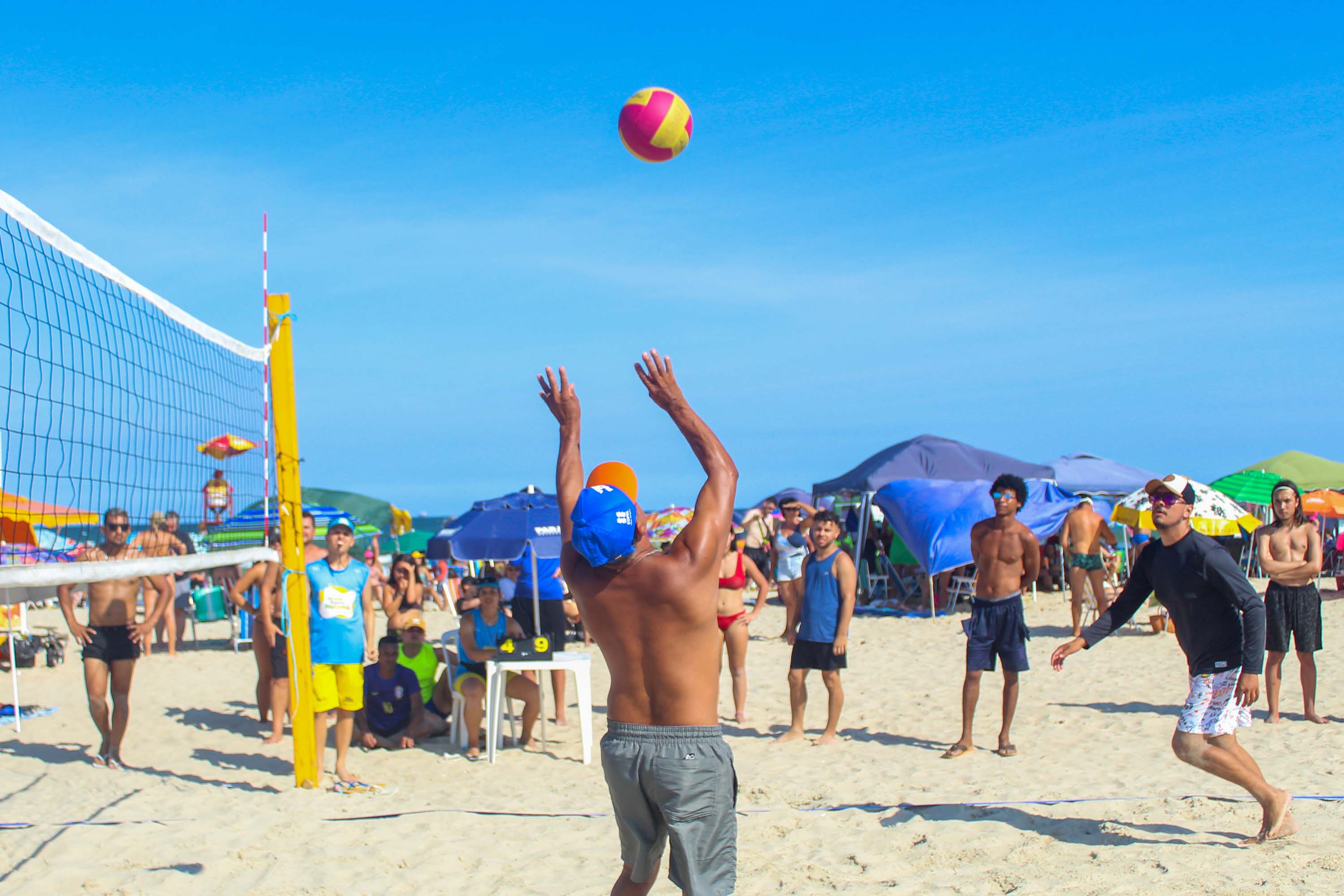 Atividades esportivas dos postos fixos do Verão Maior Paraná