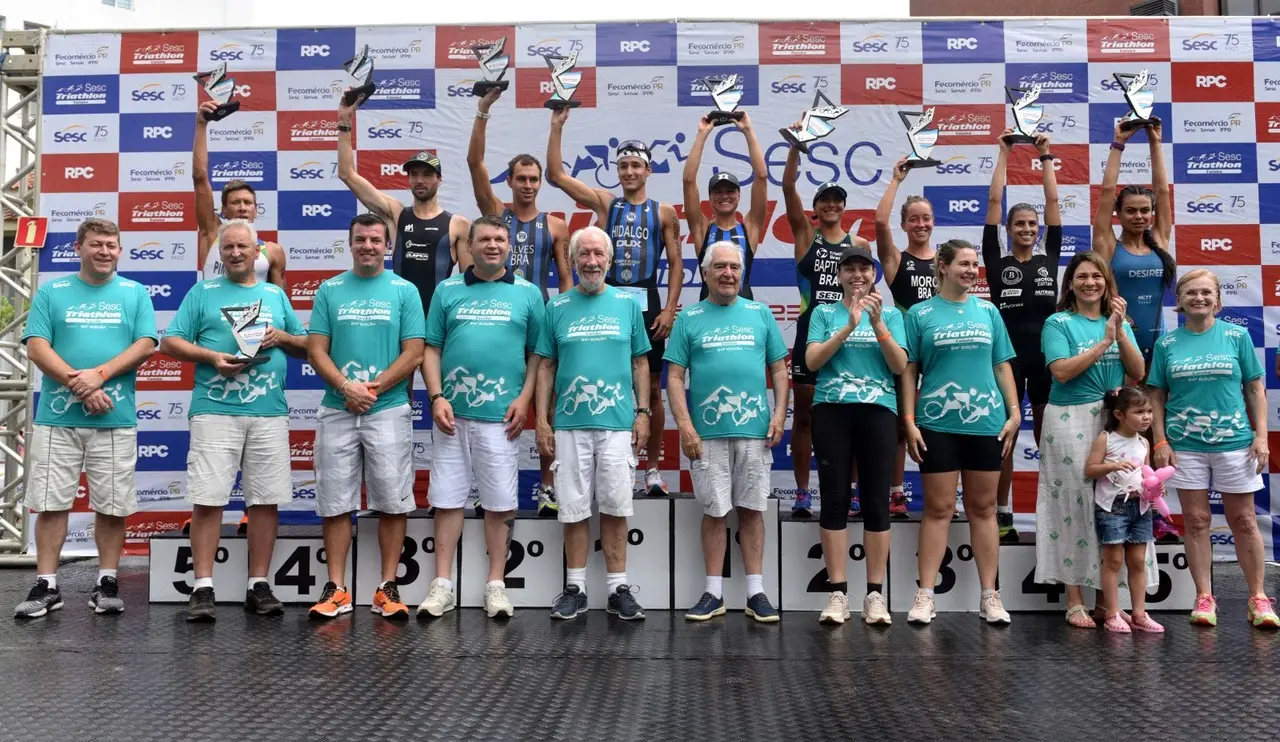 Atletas da Escolinha de Triathlon Formando campeões participam da edição de  30 anos do SESC Caiobá – Escolinha de Triathlon