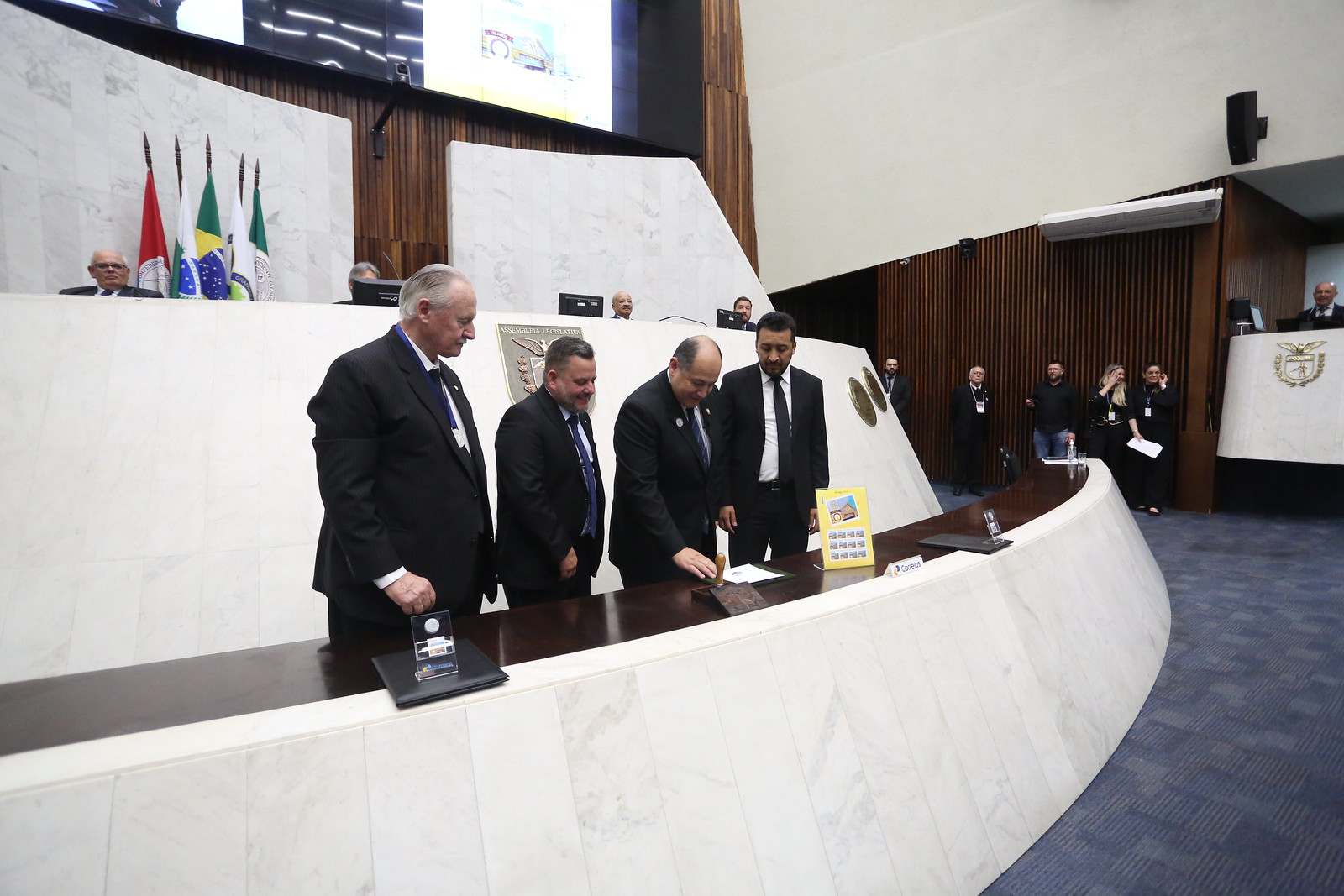 Sessão solene comemorou os 120 anos do Grande Oriente do Paraná e deu posse para nova diretoria da Confederação Maçônica do Brasil 3
