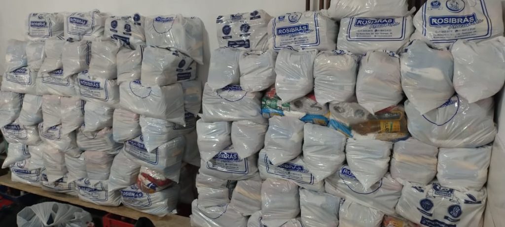 Grupo Gotas de Solidariedade entrega mais de 250 cestas básicas nesta Ação de Natal 3 7l46id7u