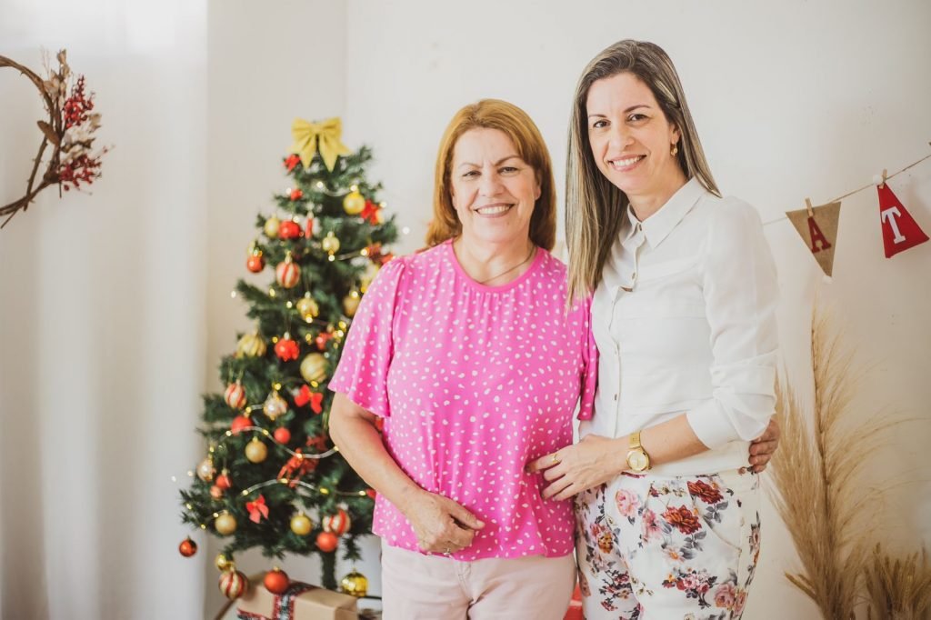 Mãe e Filha em um ensaio de natal
