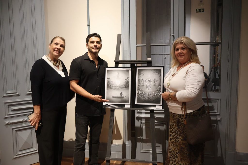 Exposição e lançamento dos Livros “Pernagoá em Versos e Lendas” e “Caleidoscópio do Passado, Histórias e Lendas Parnanguaras” foi um sucesso 11 mvplv2u