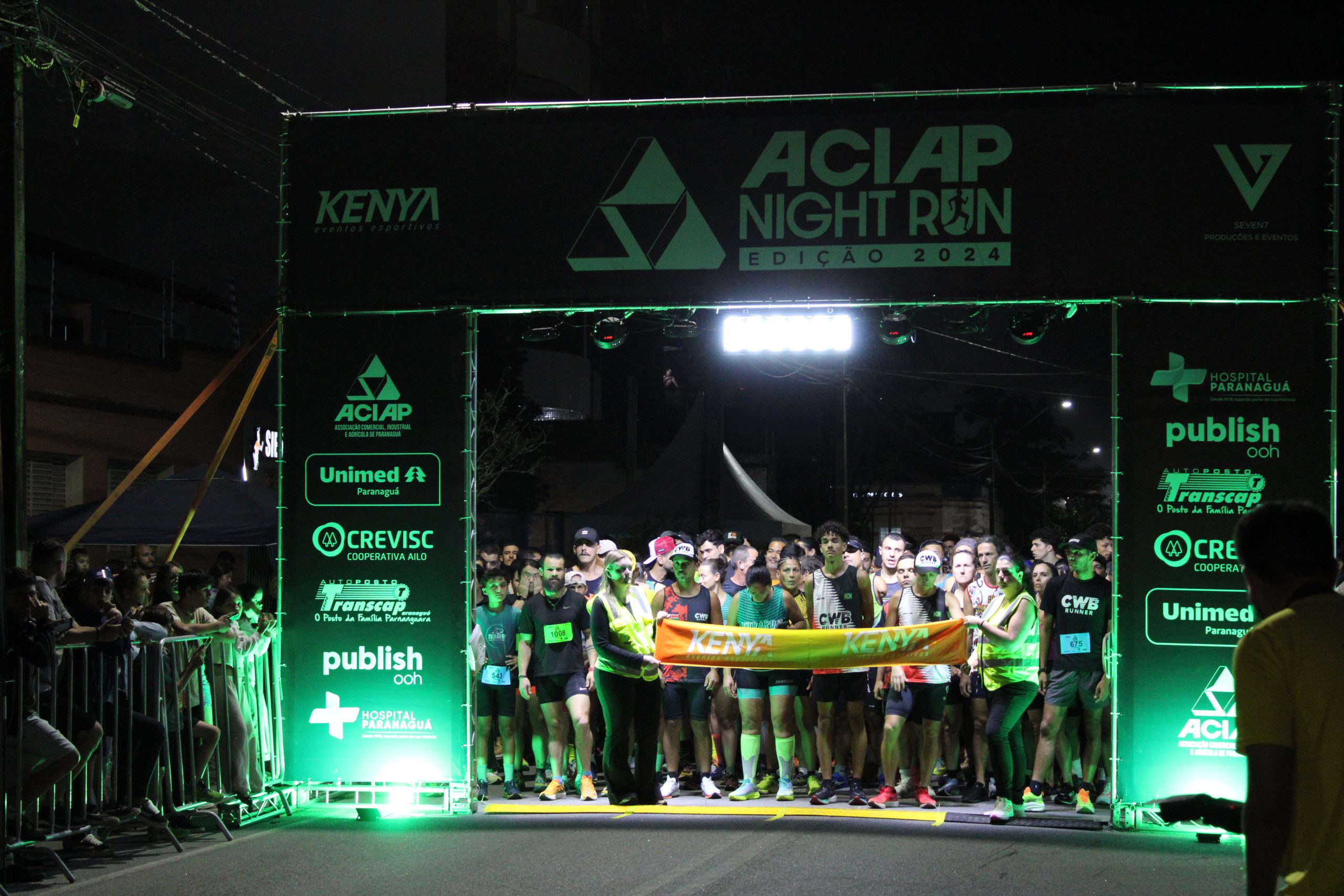 largada da Aciap Night Run