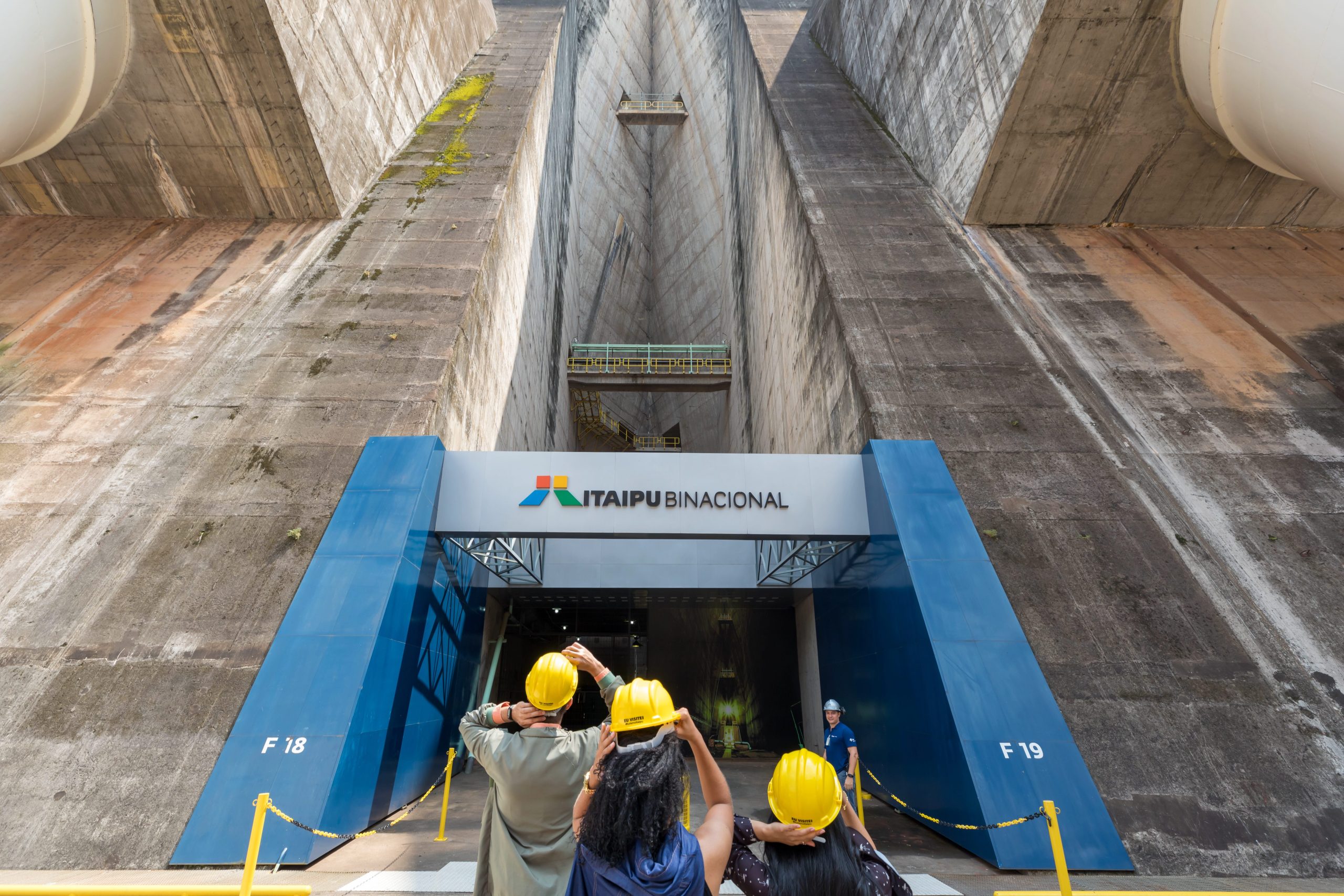 operação especial itaipu