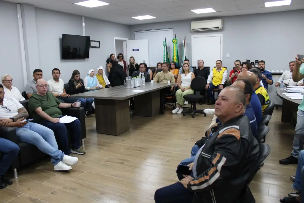 Várias denominações religiosas participaram do encontro. / Foto: Folha do Litoral News