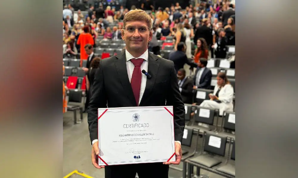 Diplomação do Dr. José Antônio Schüller da Cruz como presidente reeleito da OAB Subseção Paranaguá aconteceu em Curitiba. / Foto: Divulgação/OAB