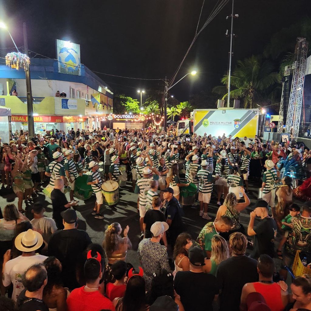 Mais de 620 mil pessoas curtiram o Carnaval em Guaratuba 2 3 carnaval de guaratuba em 2025