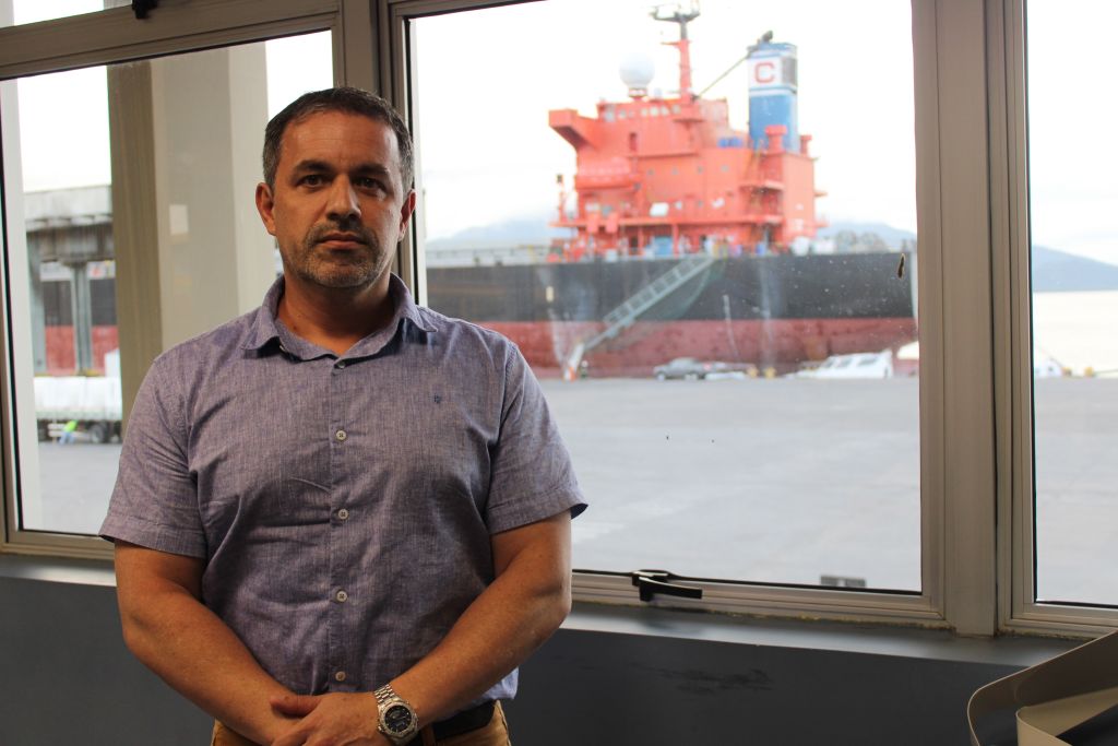 Autoridades e diretores do Porto de Paranaguá parabenizam a empresa pública pelos 90 anos 17 foto5 joao paulo