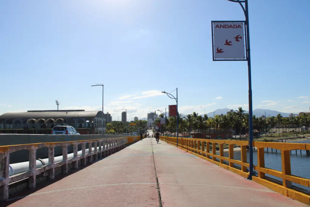 Paranaguá Mais Cores realizará obra de arte a céu aberto de 1.500 m² na passarela da Ilha dos Valadares 3 1 passarela da ilha dos valadares em 2025