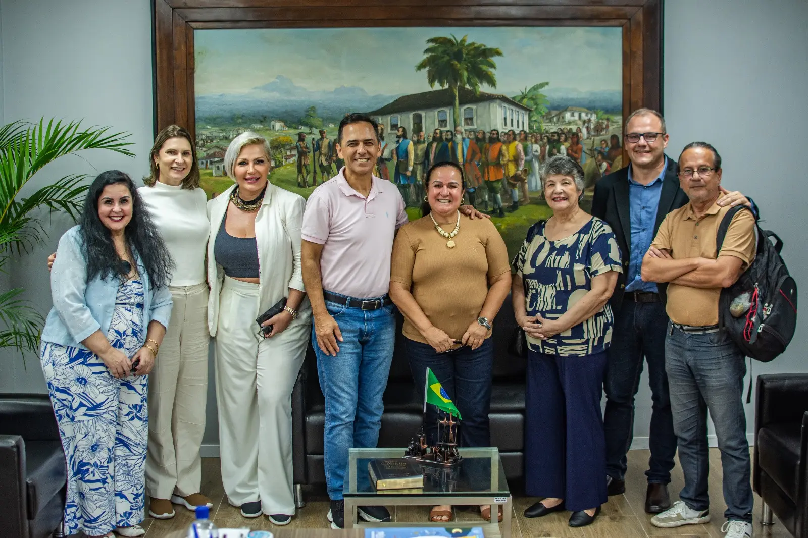 Durante o encontro, os membros do instituto sugeriram a institucionalização da entidade por meio da criação de um conselho cultural, a ser formado pelo próprio instituto, visando fortalecer suas ações e representatividade (Foto: Prefeitura de Paranaguá/SECOM)