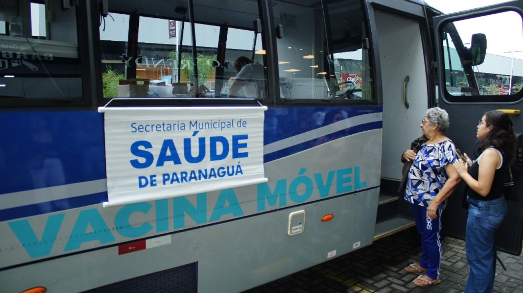 Cerca de 4 mil pessoas foram vacinadas no Dia D de Multivacinação em Paranaguá 4 15768