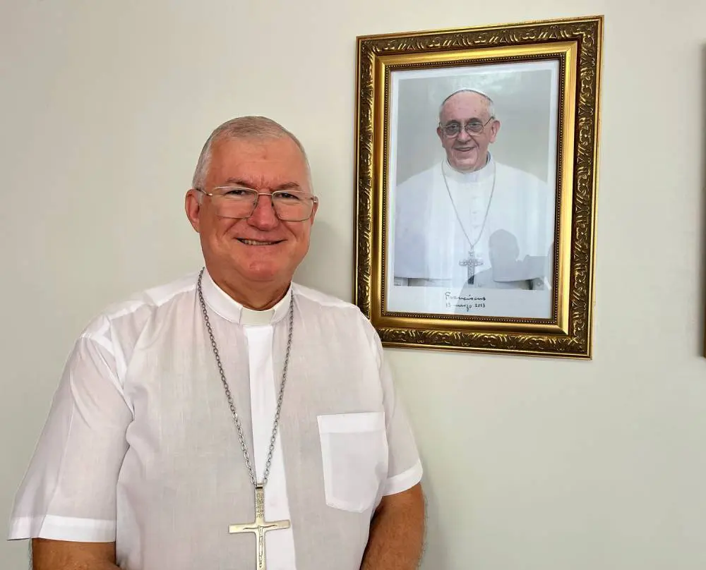 Comunidade católica de Paranaguá ressalta expectativa para o Conclave 2 2 dom edmar peron
