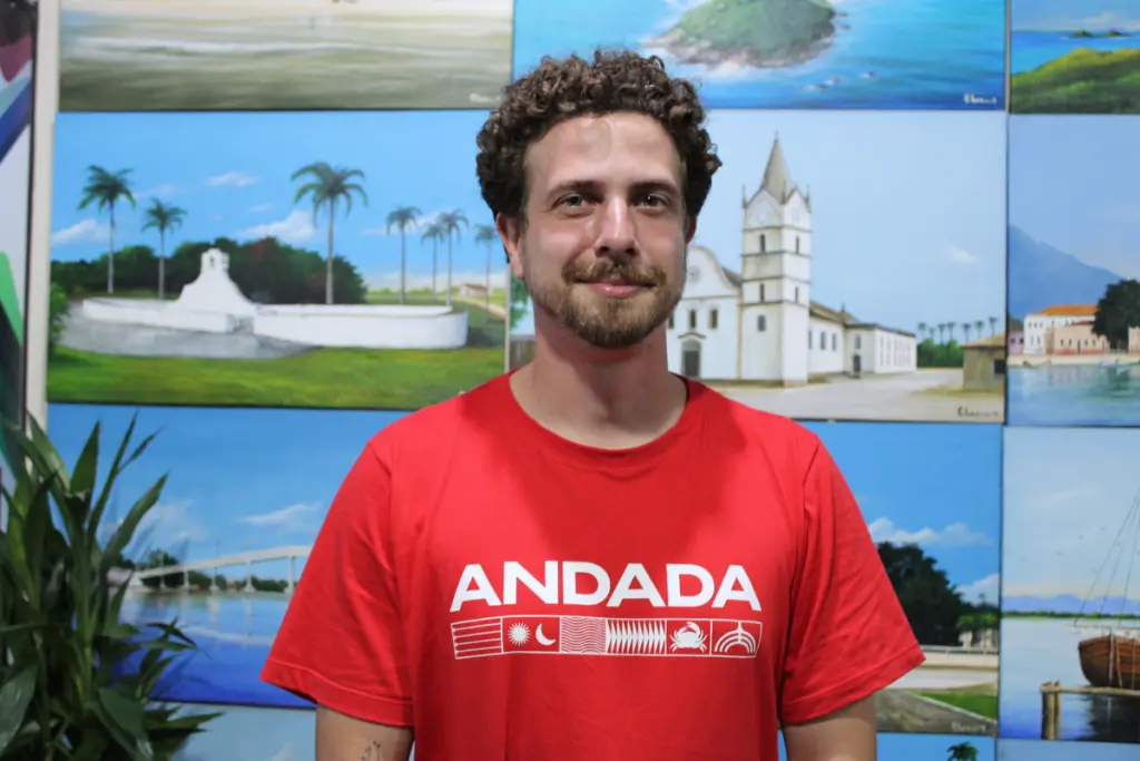 Passarela da Ilha dos Valadares, em Paranaguá, é a mais colorida do mundo 2 2gio negromonte 1