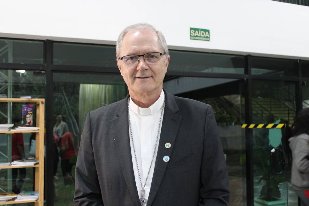 Dom Bruno Elizeu Versari, administrador apostólico, destaca sua nova missão na Diocese de Paranaguá 1 Na noite de terça-feira, 27, Dom Bruno Versari participou da abertura do 15.º Fórum Diocesano Leão XIII