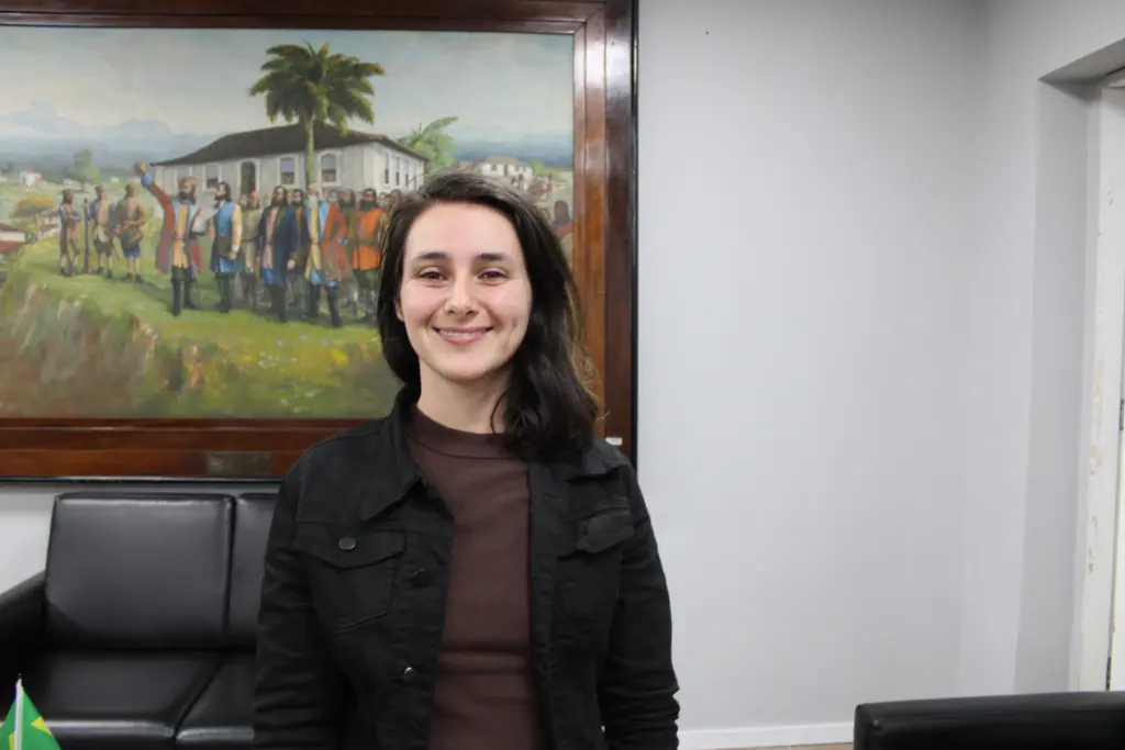 Pioneirismo feminino: Eduarda Garcia é a primeira mulher a se tornar estivadora em Paranaguá e no Brasil 5 FOTO 04 8