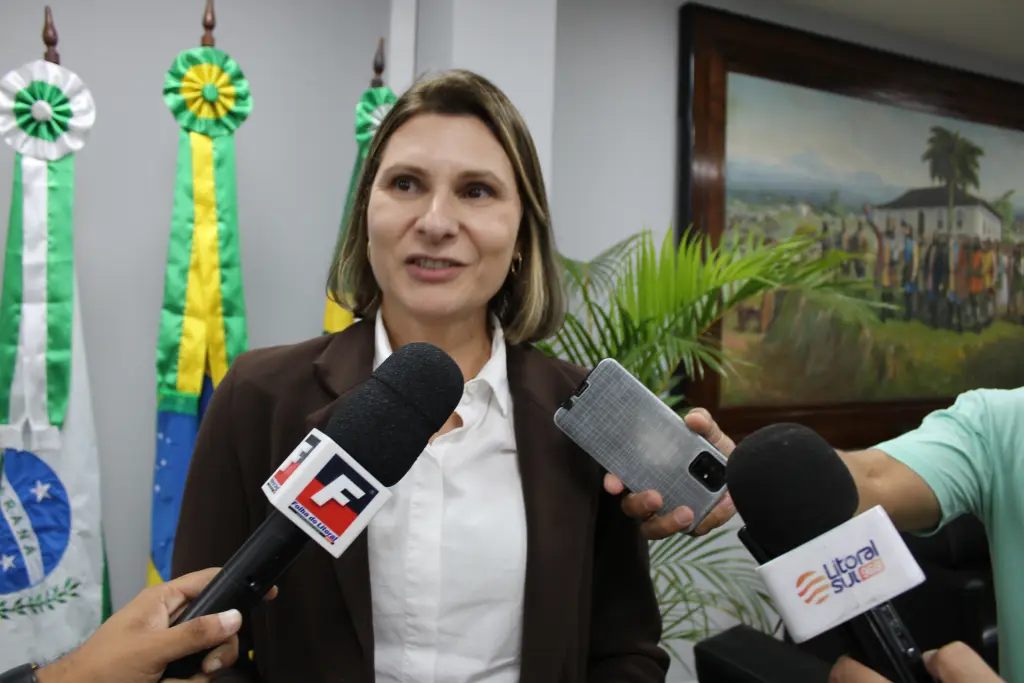 Pioneirismo feminino: Eduarda Garcia é a primeira mulher a se tornar estivadora em Paranaguá e no Brasil 6 FOTO 05 6