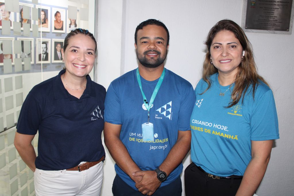 Professores da rede municipal de ensino de Paranaguá participam de capacitação sobre conscientização ambiental 7 IMG 3977