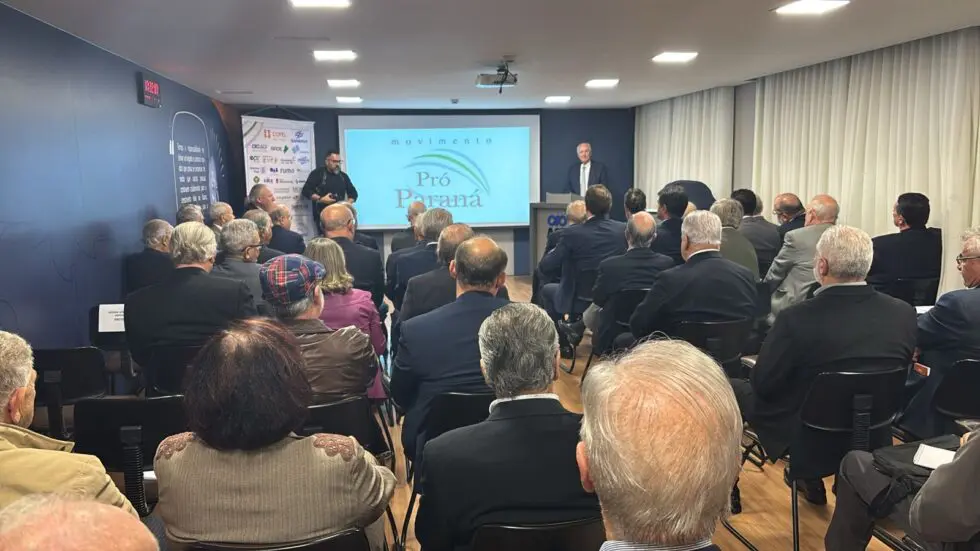 Presidente da ALEP palestra sobre os rumos do estado 2 WhatsApp Image 2025 05 07 at 17.26.09 1 980x551 1