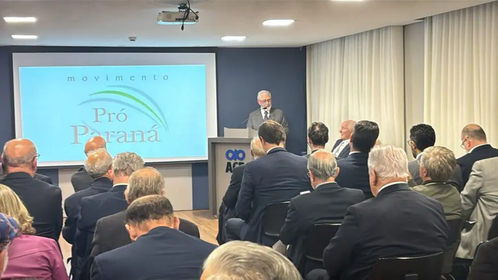 Presidente da ALEP palestra sobre os rumos do estado 3 WhatsApp Image 2025 05 07 at 17.41.51 980x551 1