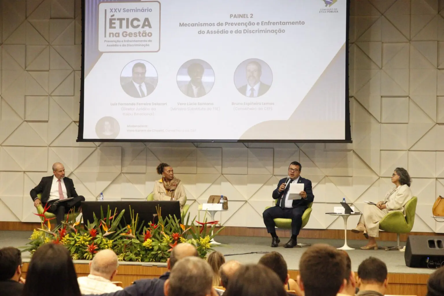 Este ano, o evento, realizado nos dias 15 e 16 de maio, em Brasília (DF), teve como tema “Prevenção e Enfrentamento do Assédio e da Discriminação” (Foto: Reprodução/Itaipu)
