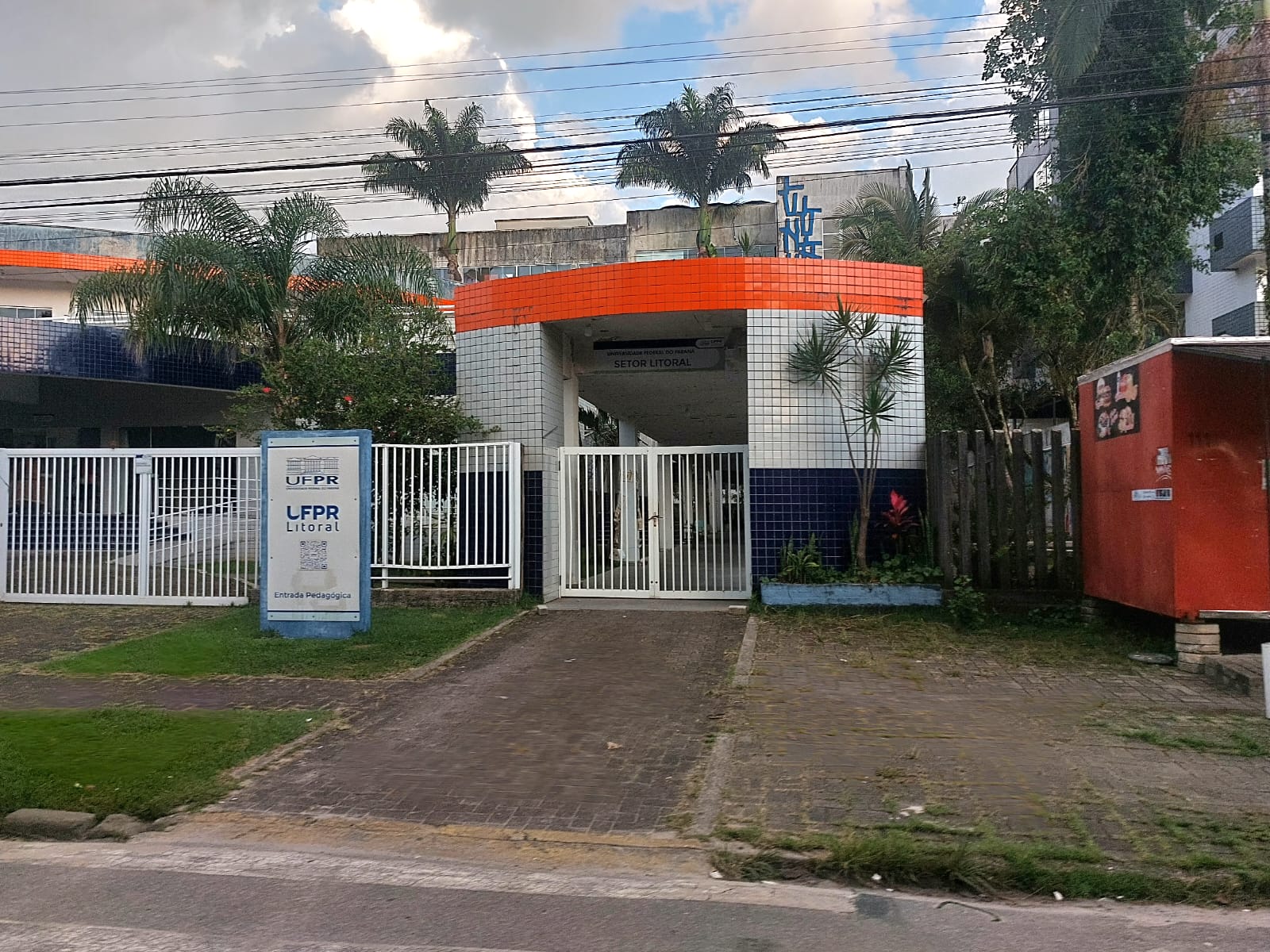 Campus da UFPR Litoral, em Matinhos, tem vagas para 12 cursos