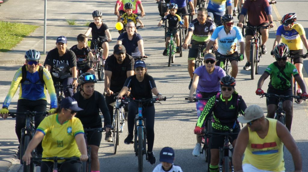 Passeio ciclístico encerra mês do Maio Amarelo em Paranaguá 2 16197
