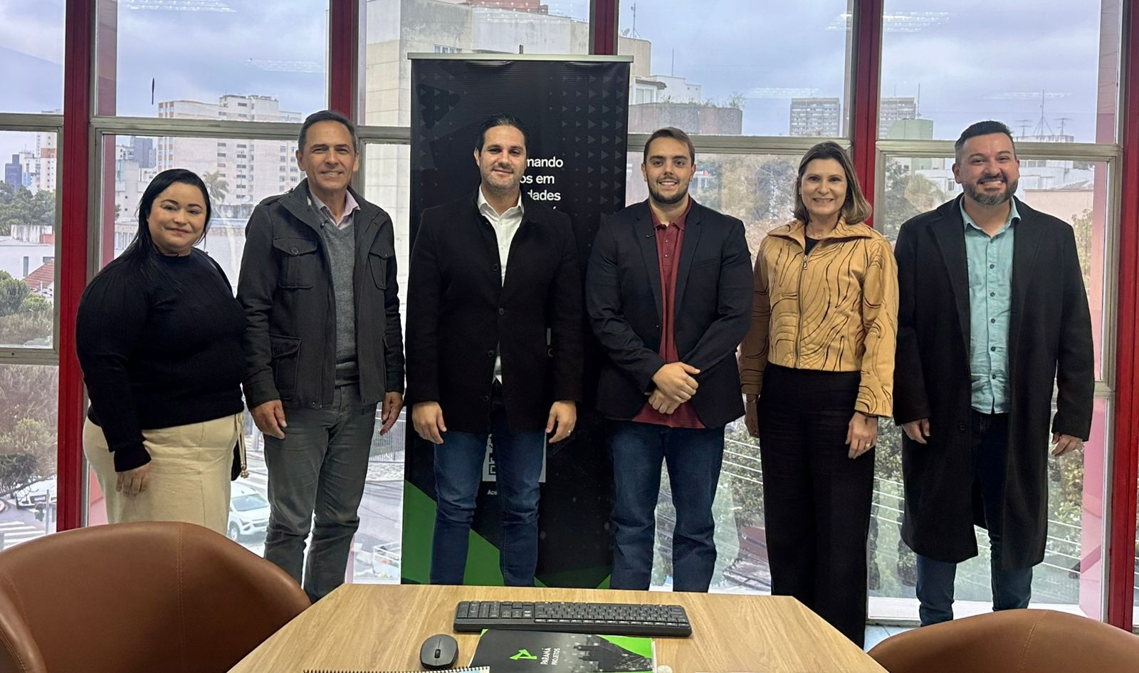 O prefeito Adriano Ramos agradeceu ao parlamentar pela parceria