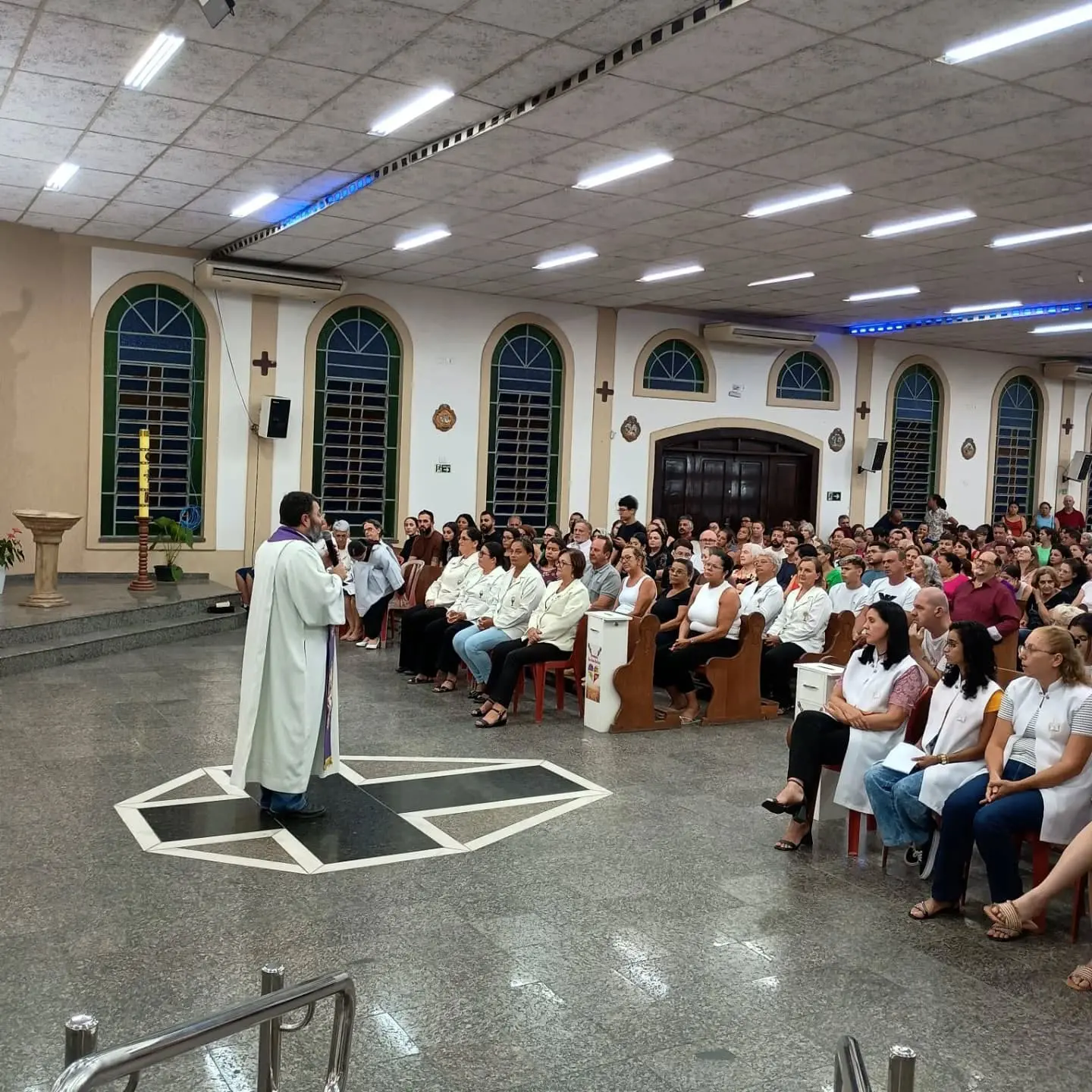 O tema deste ano é “Muitos se alegrarão, com teu nascimento João”, inspirado no Evangelho de Lucas
