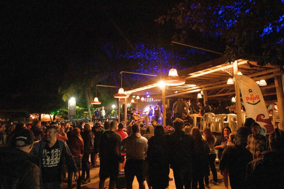 Festival “Raul Vive”, na Ilha do Mel, celebra os 80 anos do Rei do Rock neste fim de semana