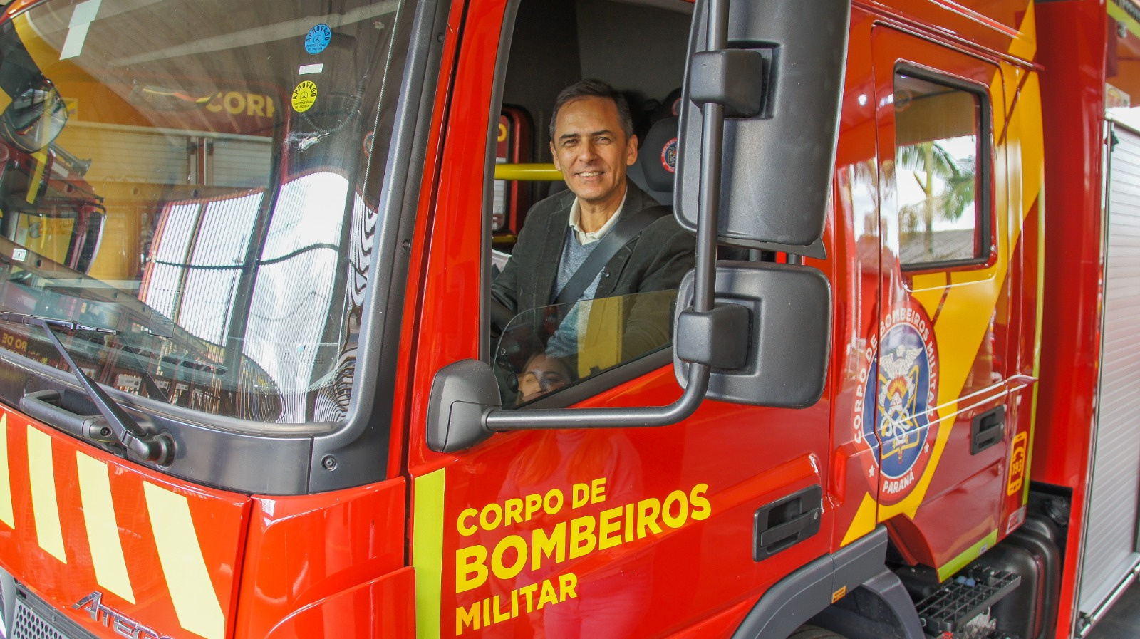 “Com o trabalho dedicado do Corpo de Bombeiros e com essas viaturas modernas, estaremos ainda mais preparados para atender emergências e proteger a nossa população”, declarou o prefeito (Foto: Farpa Gomes)