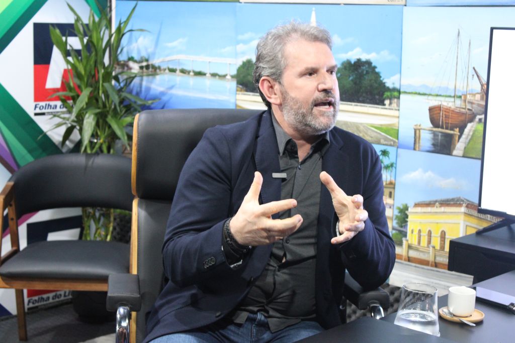 Empresário Roberto Bavaresco, proprietário da Rede de Supermercados Bavaresco, relata trajetória de vida inspiradora no PodCafé 4 IMG 5092