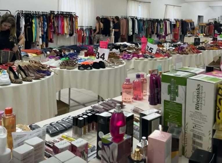 Bazar Unidos pela Amizade comemora 7 anos de apoio a instituições de Paranaguá 2 Bazar Unidos pela Amizade
