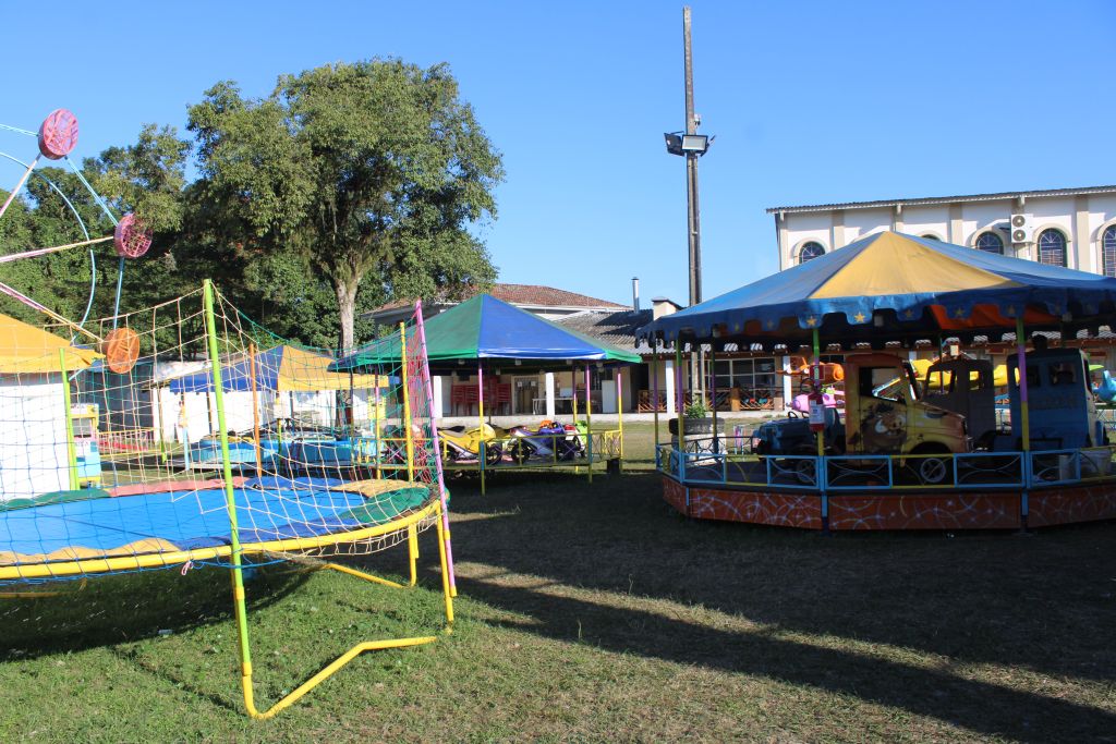 O que fazer no litoral do Paraná no feriado? Região tem atrações para todos os públicos 4 foto4 festa