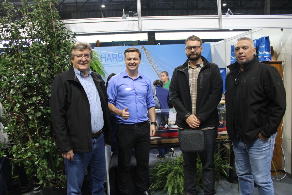 Empresas recebem certificado por participação na Semana do Meio Ambiente de Paranaguá 7 foto7 harbor meio
