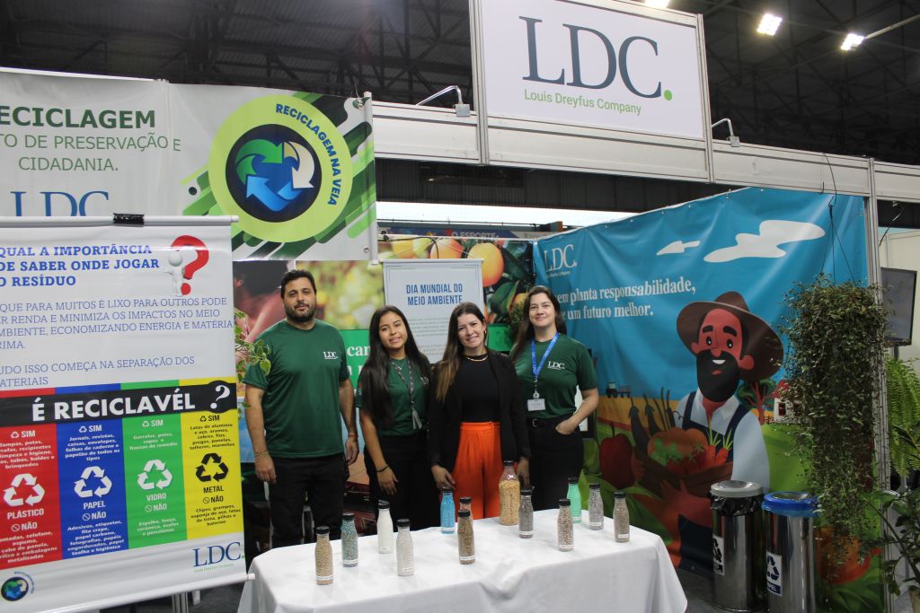 Empresas recebem certificado por participação na Semana do Meio Ambiente de Paranaguá 8 foto8 ldc meio