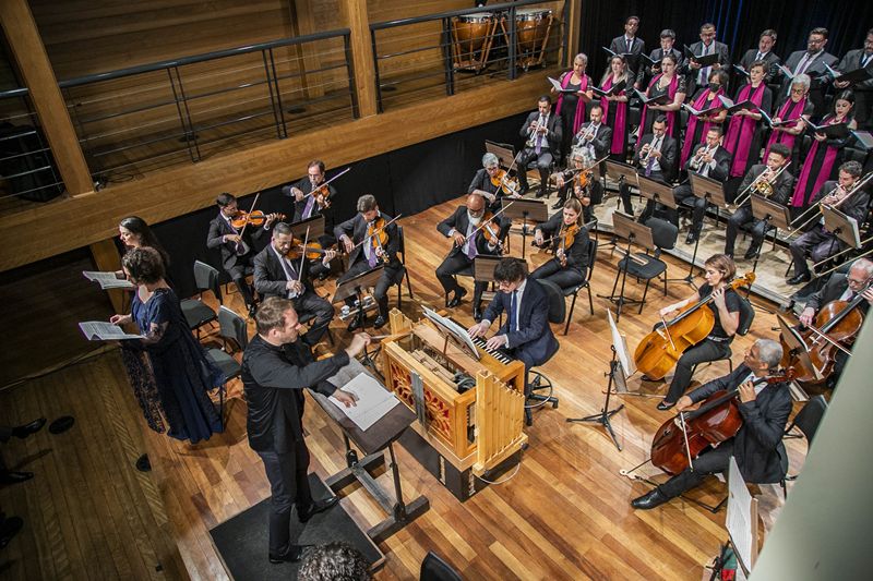 1 CAMERATA DE CURITIBA