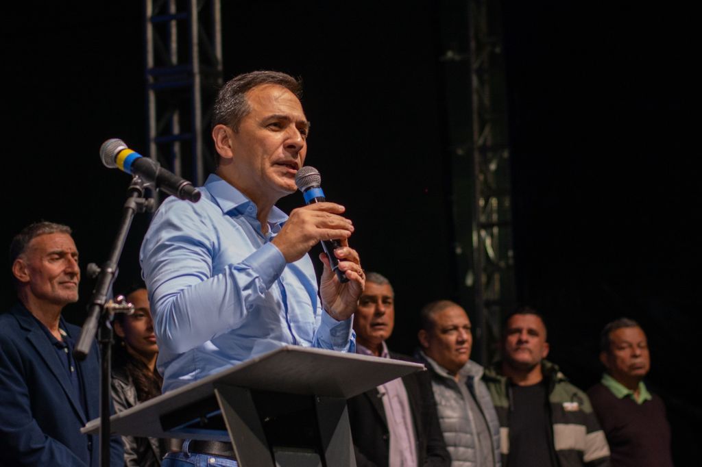 2 adriano ramos na festa da tainha